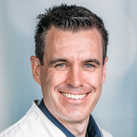 Porträt Prof. Dr. med. Daniel Chappell, Chefarzt Klinik für Anästhesiologie und Intensivmedizin, varisano Klinikum Frankfurt Höchst