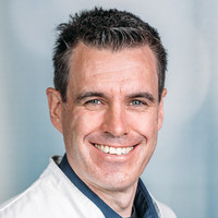 Porträt Prof. Dr. med. Daniel Chappell, Chefarzt Klinik für Anästhesiologie und Intensivmedizin, varisano Klinikum Frankfurt Höchst