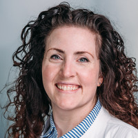 Porträt Eilidh Schäfer, Oberärztin Hämatologie, Onkologie, Palliativmedizin, varisano Klinikum Frankfurt Höchst