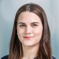 Porträt Lara Meister, Stationsleitung A44, varisano Klinikum Frankfurt Höchst