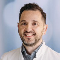 Portrait PD Dr. med. Boris Rudic, Sektionsleiter Elektrophysiologie, varisano Klinikum Frankfurt Höchst