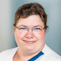 Porträt Silke Wöhrnschimmel, Stationsleitung, varisano Klinikum Frankfurt Höchst