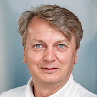 Porträt PD Dr. med. Carsten Dalchow, Chefarzt Klinik für Hals-Nasen-Ohrenheilkunde, varisano Klinikum Frankfurt Höchst