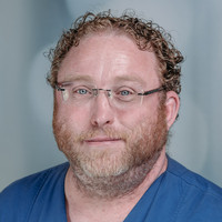 Porträt Andreas Elinkmann, Leitender MT-R der Klinik für Radiologie, Neuroradiologie und Nuklearmedizin, varisano Klinikum Frankfurt Höchst 