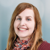 Porträt Dr. Anke Bletsch, Oberärztin Autismus-Therapie-Zentrum, varisano