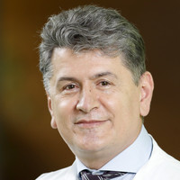 Dr. med. Rifat Kacapor