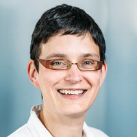 Porträt Dr. med. Lea Küppers-Tiedt, Oberärztin Neurologie, Klinikum Frankfurt Höchst