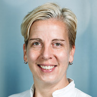 Porträt Dr. med. Kerstin Amadori, Leitende Ärztin Altersmedizin, Klinikum Frankfurt Höchst