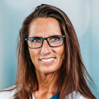 Porträt Claudia Schmidt, Leitung Physiotherapie, Klinikum Frankfurt Höchst