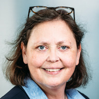 Porträt Prof. Dr. med. Sibylle C. Roll, Chefärztin Klinik für psychische Gesundheit, varisano Klinikum Frankfurt Höchst