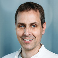 Porträt Dr. med. Bernd Wagner, Oberarzt Innere Medizin 2 (Gastroenterologie und interventionelle Endoskopie), Klinikum Frankfurt Höchst