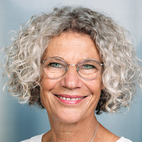 Porträt Britta Hieby, Kunsttherapeutin, varisano Klinikum Frankfurt Höchst