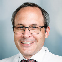 Porträt Prof. Dr. med. Hendrik Manner, Chefarzt Klinik für Innere Medizin 2 (Gastroenterologie und interventionelle Endoskopie), varisano Klinikum Frankfurt Höchst