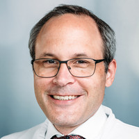Porträt Prof. Dr. med. Hendrik Manner, Chefarzt Innere Medizin 2 (Gastroenterologie und interventionelle Endoskopie), Klinikum Frankfurt Höchst