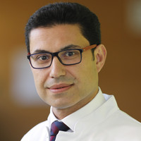 Porträt Dr. med. Amr Ahmed, Chefarzt Urologie, Kliniken Frankfurt-Main-Taunus